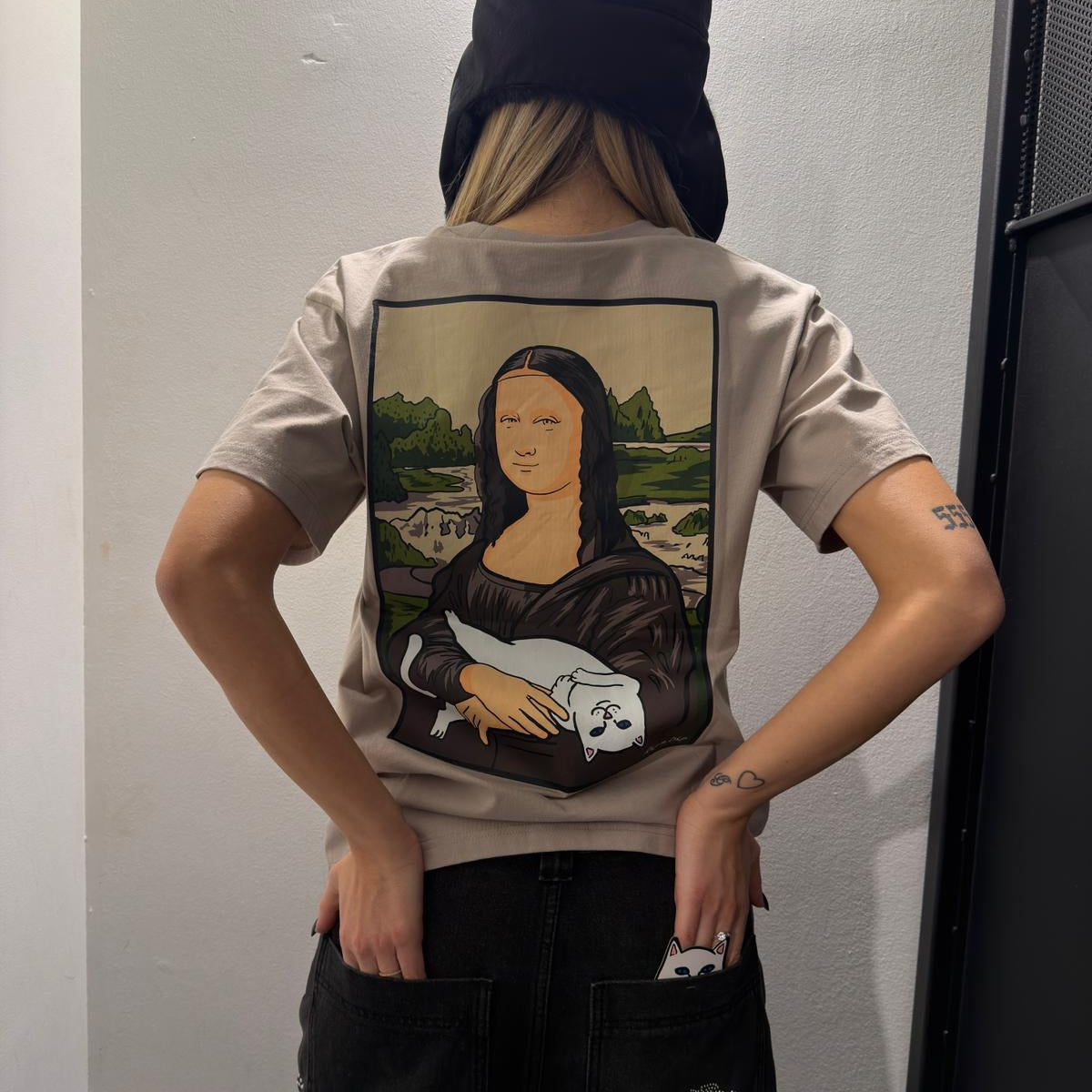 Nermal Lisa Tee (Sand)