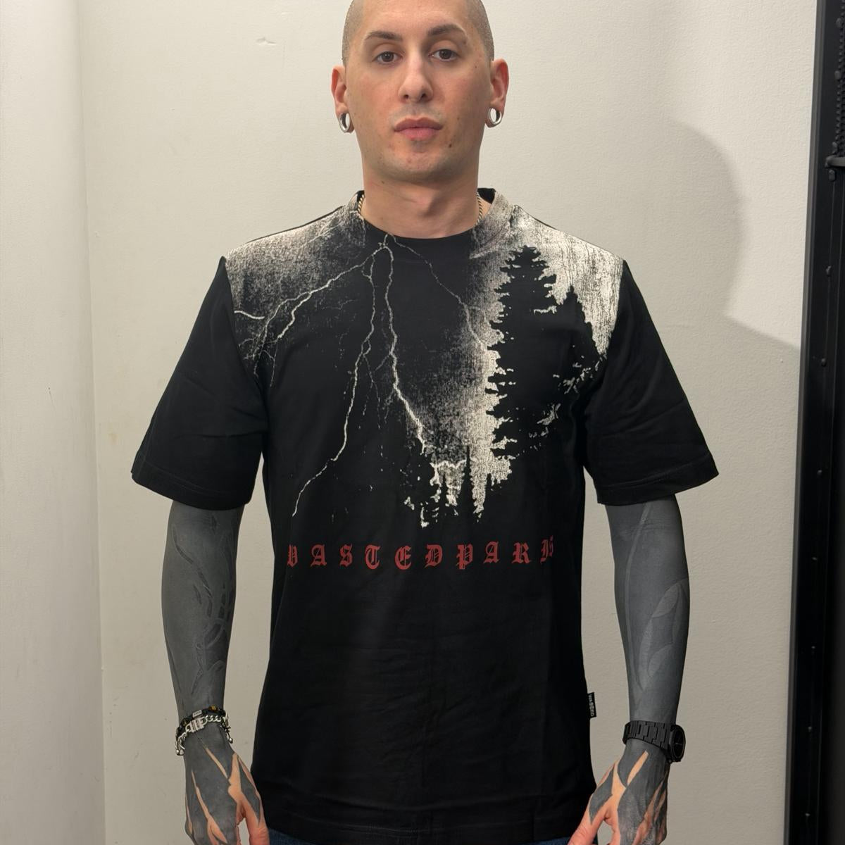 T-Shirt Black Hill