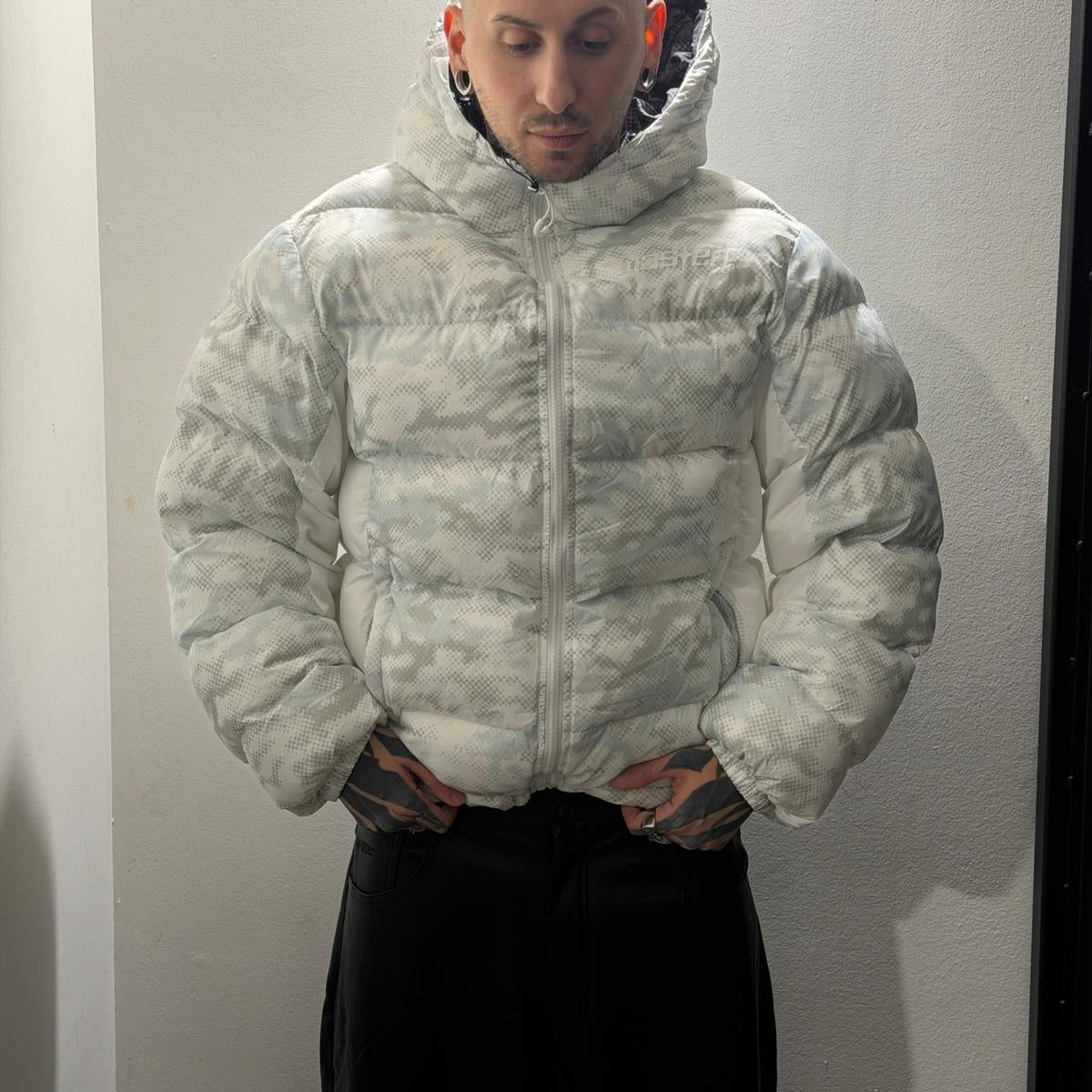Digicamo reversible puffer jacket