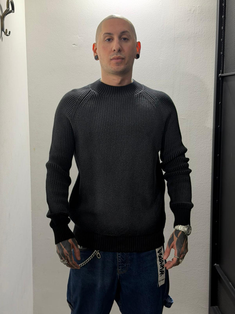 girocollo in tricot disclaimer