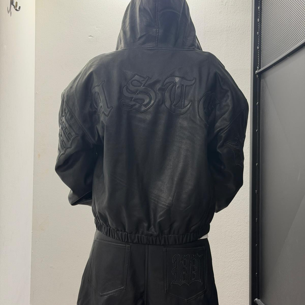 Kingdom Curve Shelter Jacket